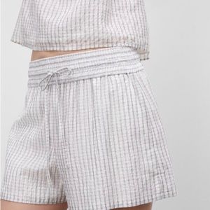 Club Monaco Lightweight Grid Shorts XS NWT